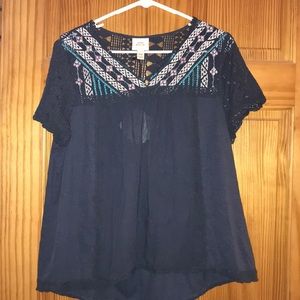 Knox Rose Short Sleeve Lace top